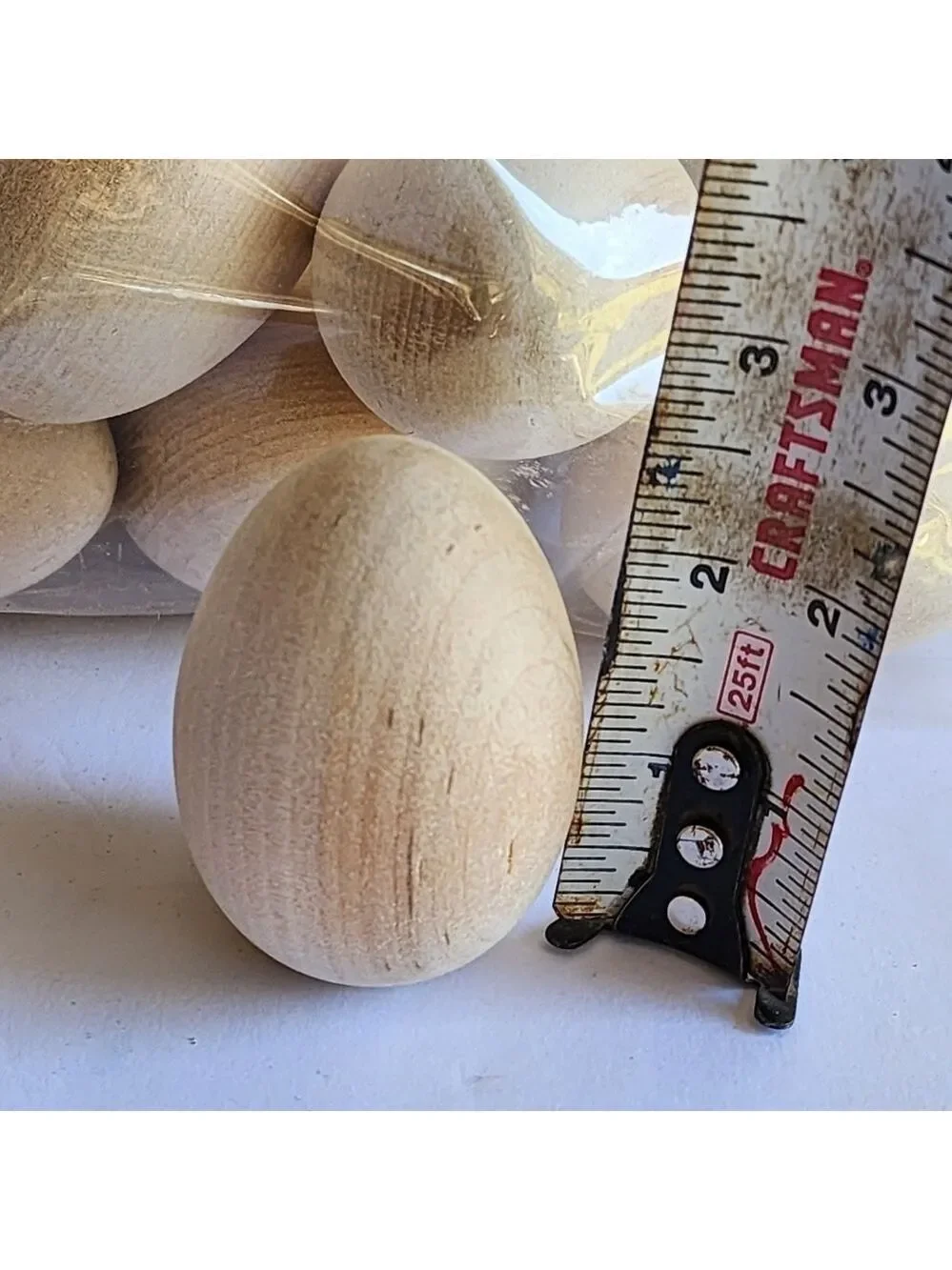 Smooth wood standing wood eggs  for crafts crafting painting 2.5